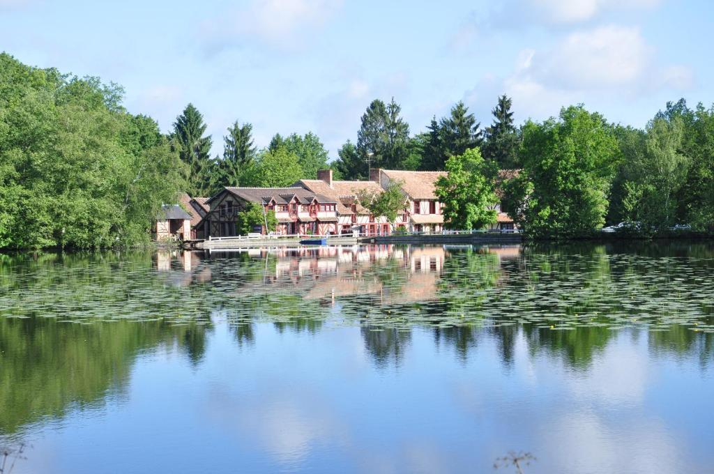 Hotel - Restaurant Le Moulin De Villiers Nouan-le-Fuzelier Dış mekan fotoğraf