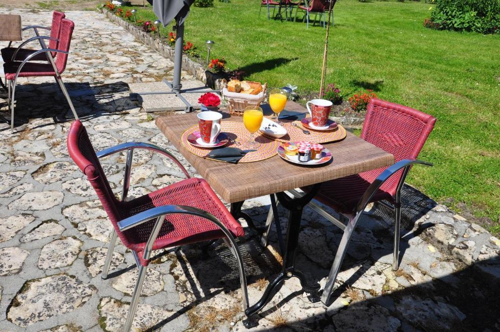Hotel - Restaurant Le Moulin De Villiers Nouan-le-Fuzelier Dış mekan fotoğraf